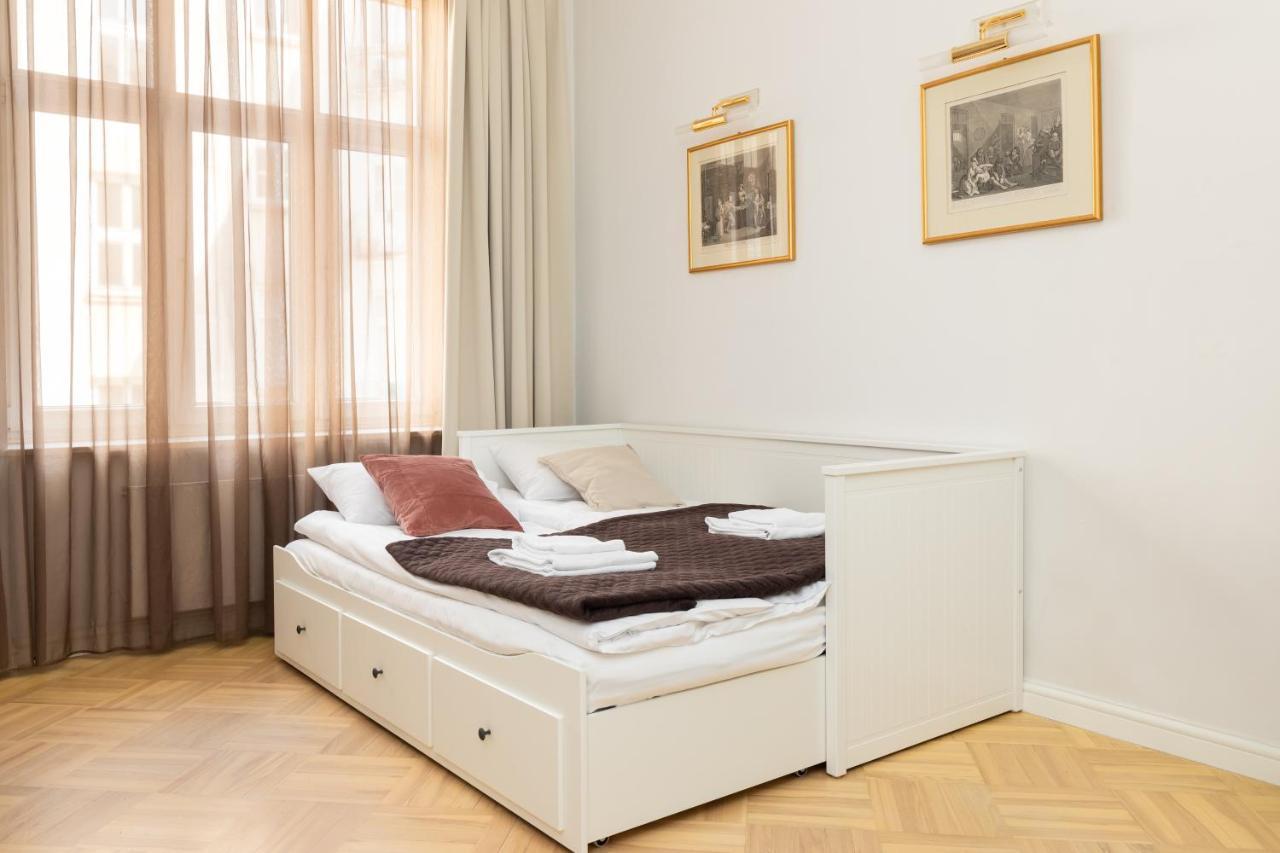 Marszalkowska 58 - Classy Two Bedroom Apartment With Balcony By Noclegi Renters Warsaw Ngoại thất bức ảnh